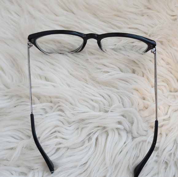 KENZO PRESCRIPTION GLASSES SELL THIS FOR THE FRAME. GREAT CONDITON - Picture 5 of 11